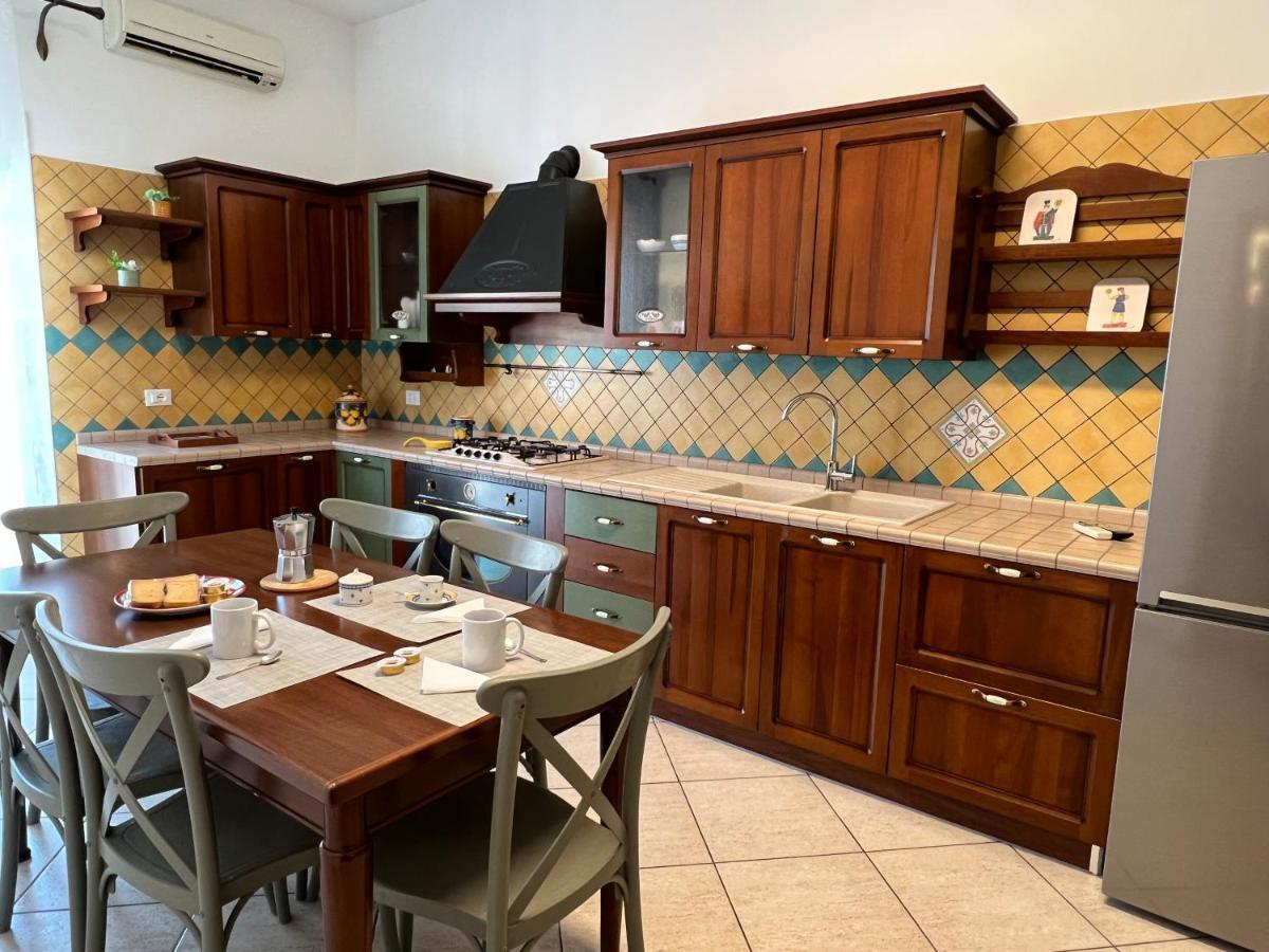 Allegracori Appartamenti Castellammare del Golfo Bagian luar foto
